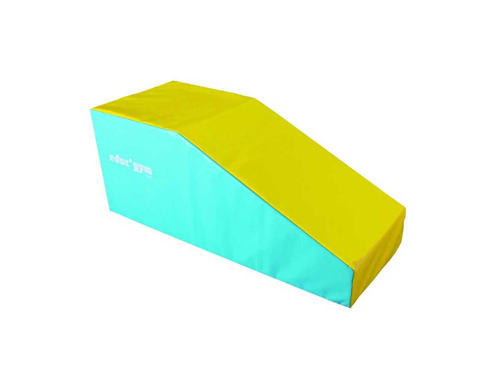 Raised wedge foam module Raised wedge foam module